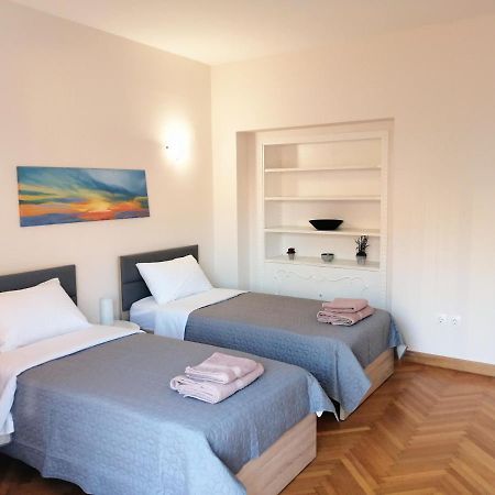 Stylish Central Penthouse Apartment Atina Dış mekan fotoğraf